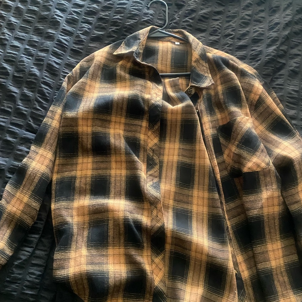 Plaid Button Down Shirt - Black and Tan